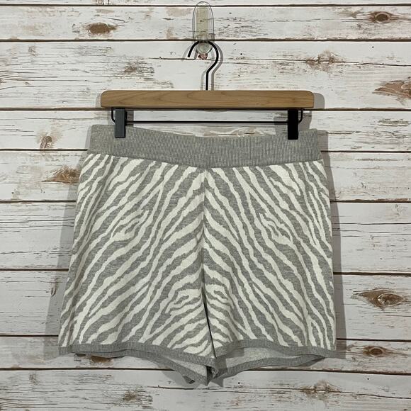 NWOT Anthro Dolan Left Coast Collection Trudy Knit Short - Gray/White - Medium - Picture 9 of 15